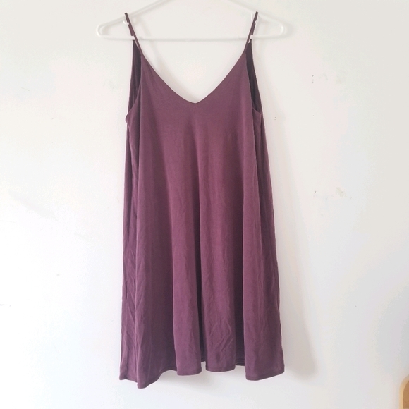 Talula Vneck Dress - Picture 1 of 3